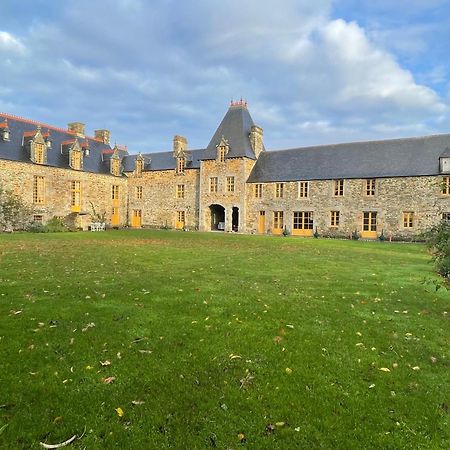 Domaine Du Manoir De Vains Ξενοδοχείο Εξωτερικό φωτογραφία