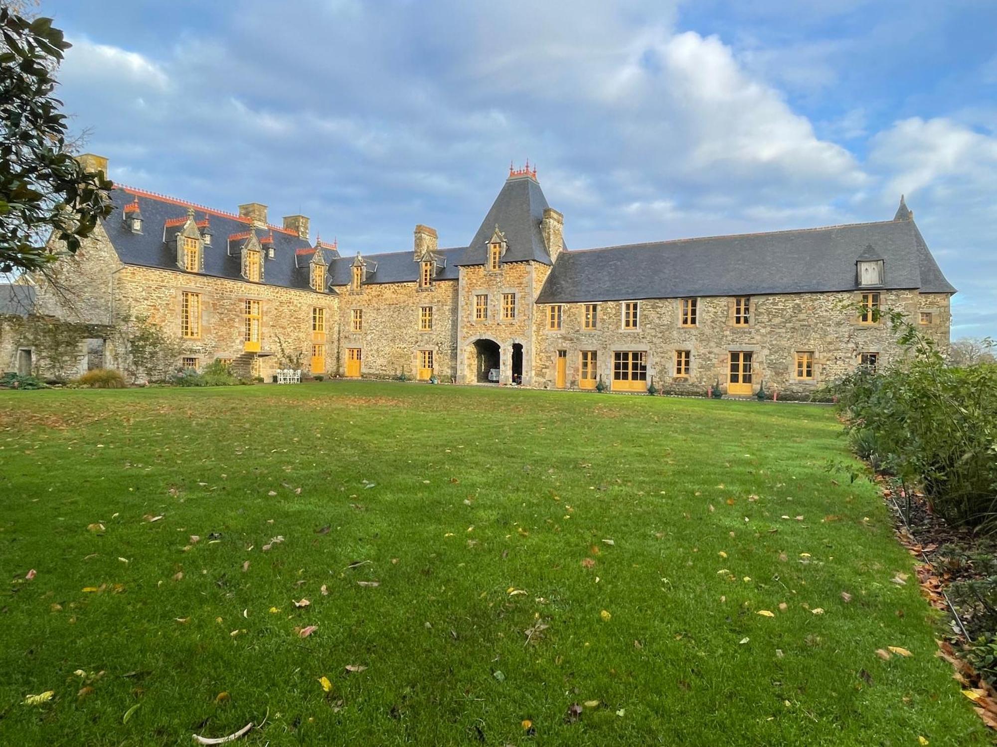 Domaine Du Manoir De Vains Ξενοδοχείο Εξωτερικό φωτογραφία
